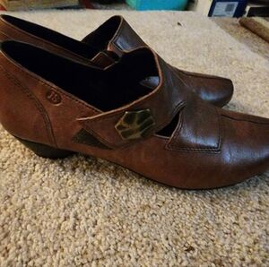 Brown Leather Heeled Loafers Josef Seibel Size 39 Equal To A US 8.5 Women's